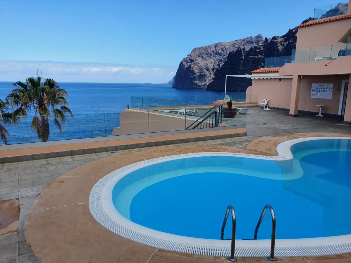 Апартаменты Terraza Sol Los Gigantes Beach By Hrtenerife Net Акантиладо-де-Лос-Хигантес Экстерьер фото